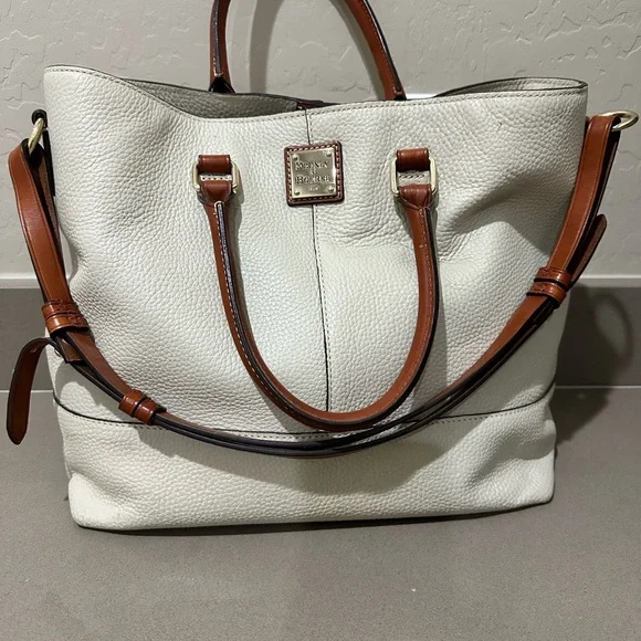 Dooney & Bourke Cream and Brown Leather Tote Bag The Color Is Cream Not White. - Picture 5 of 16